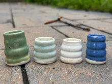 Load image into Gallery viewer, Ceramic Mini Vases
