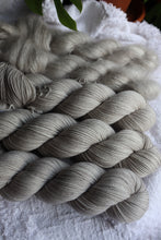 Load image into Gallery viewer, Coop Club | Q1 | 'Loretta' &amp; 'Plume'
